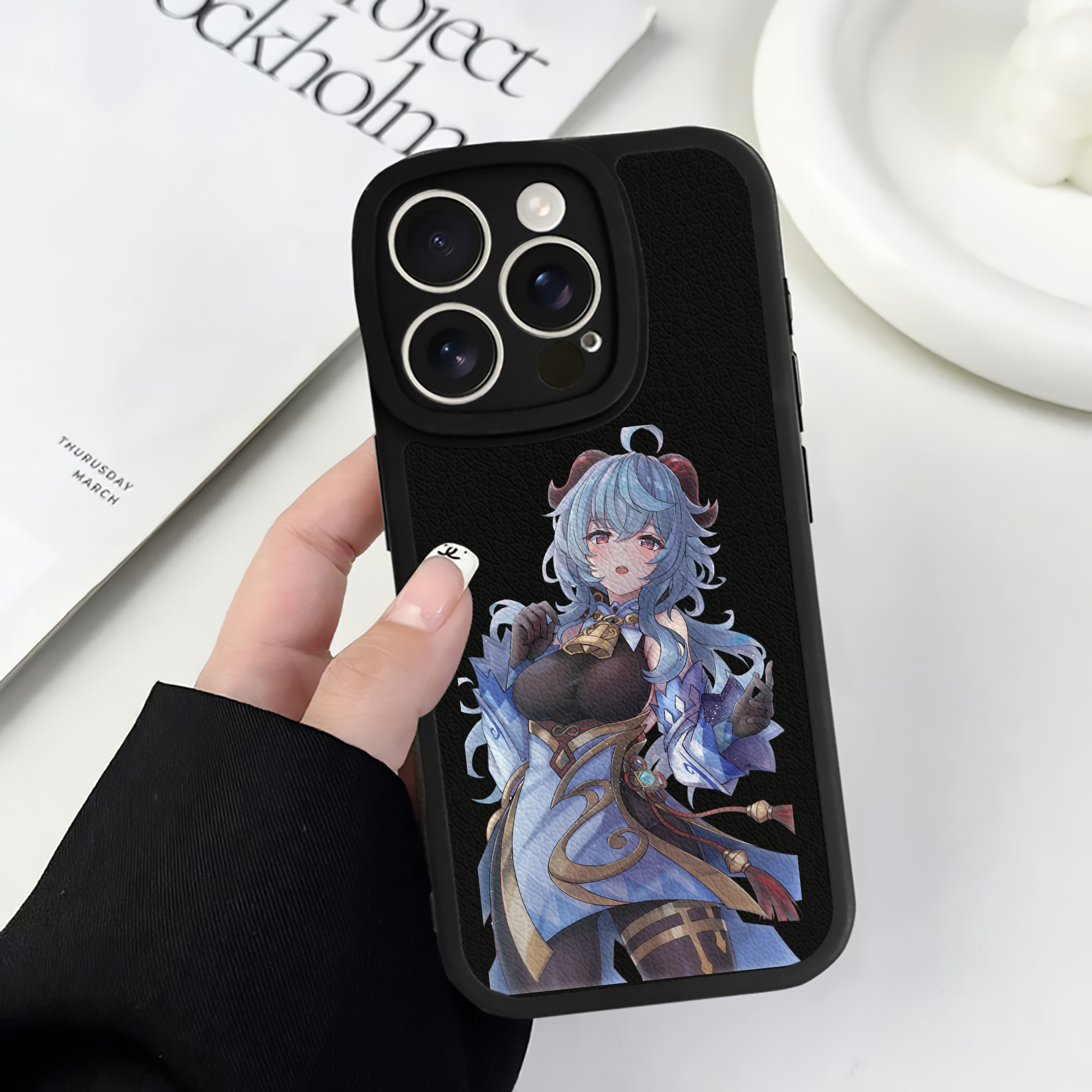 げんし神 甘雨 かんう genshin Ganyu 【iPhone 16シリーズ対応】シリコンスマホケース（レザー調） 材質：シリコン